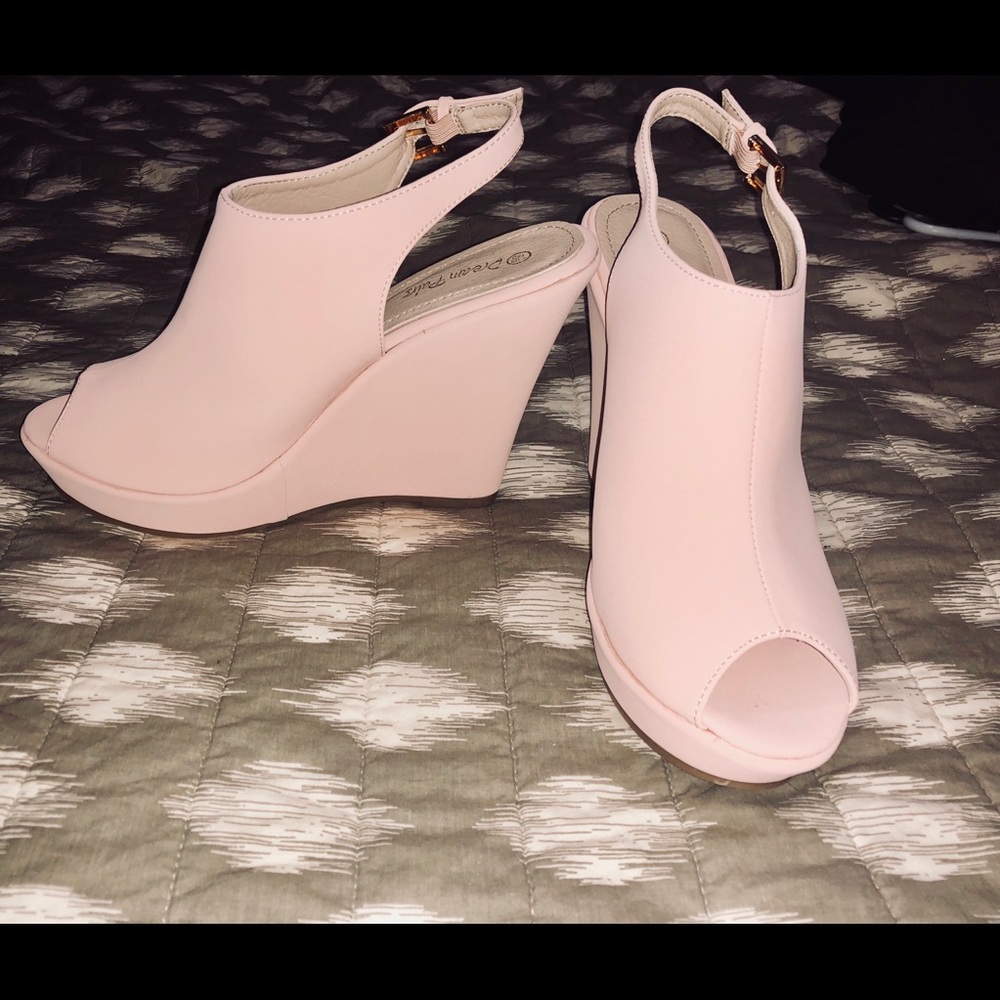 Sold! Baby pink wedges
